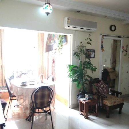 Joy'S Nest Bed & Breakfast Kolkata Exterior photo